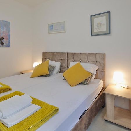 Aviator Apartments & Rooms Nikola Tesla Airport Belgrade Surčin Buitenkant foto