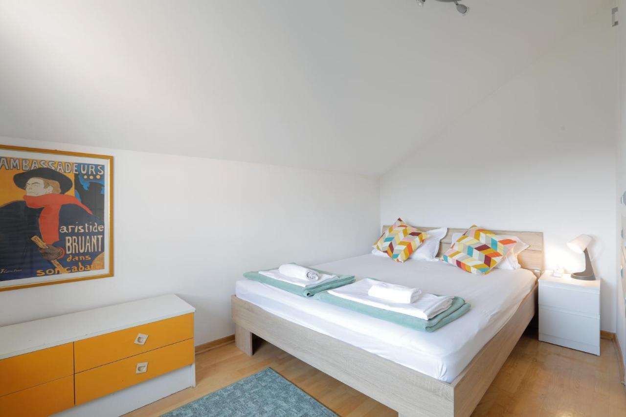 Aviator Apartments & Rooms Nikola Tesla Airport Belgrade Surčin Buitenkant foto